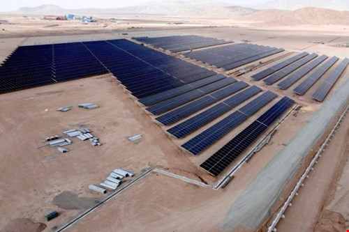 آغاز عملیات نصب پنل‌های خورشیدی فاز دو نیروگاه خورشیدی گل‌گهر